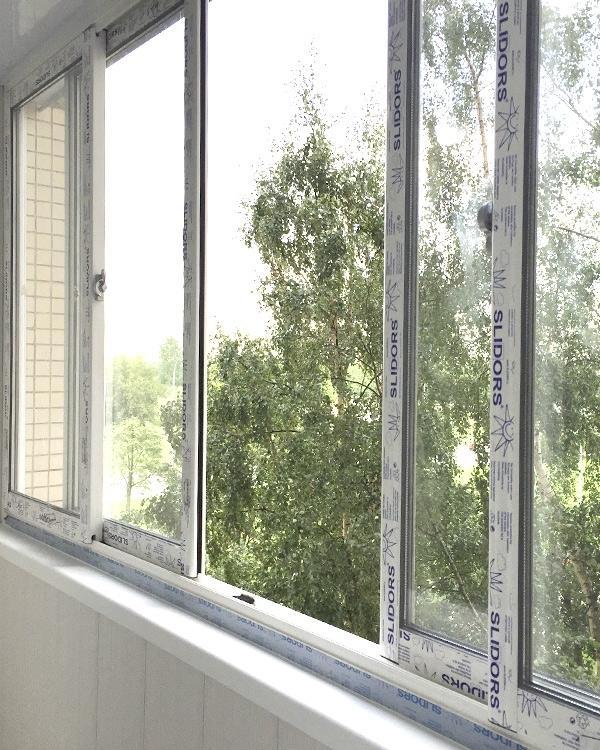 Тёплое раздвижное остекление балконов в ЖК Утесов